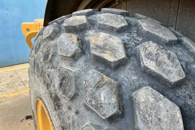 OmecoHub - Immagine VOLVO SD160B